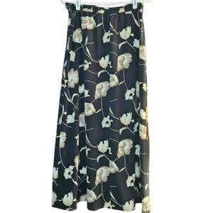 Floral Black and Cream Skirt, Women's Small